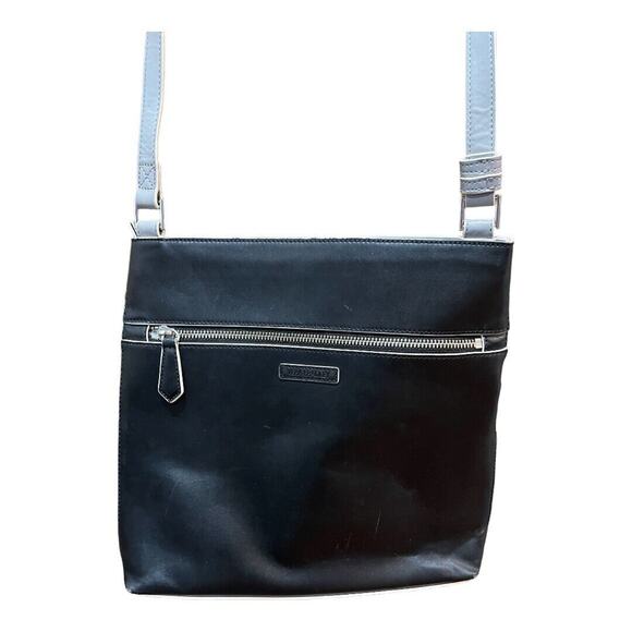 Vera Bradley Purse Black White - Picture 2 of 4